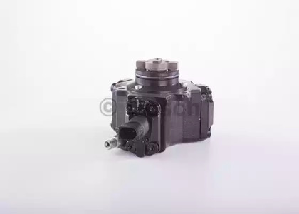 Насос топливный высокого давления дизельный - Bosch 0 445 010 272