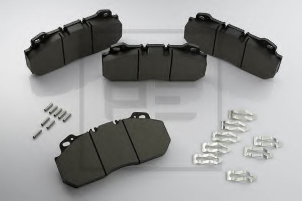 Комплект тормозных колодок, дисковый тормоз - PE Automotive 086.304-00A