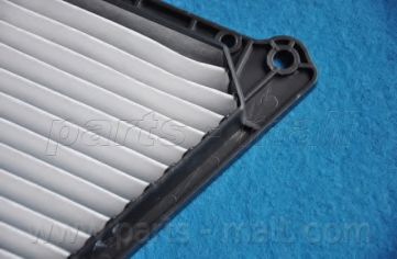 Фильтр салона стандарт PARTS-MALL PMB-P13 Киа 806₽