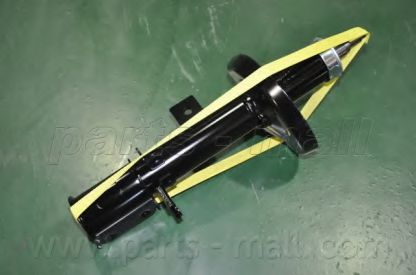 Амортизатор задний правый с ABS
