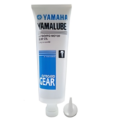 Трансмиссионное масло yamalube Outboard Gear Oil gl-4 SAE 90 (750мл) - Yamaha 90790BS802
