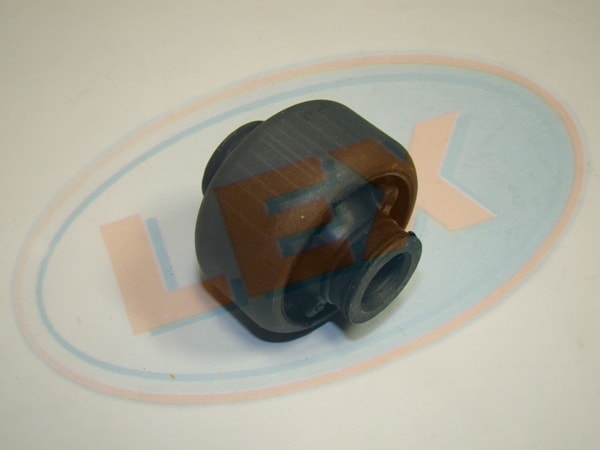 Сайлентблок рычага подвески LEX SB0423 843₽