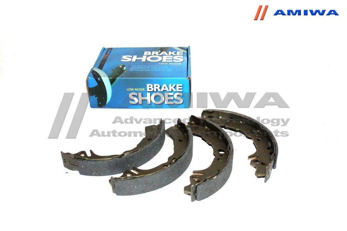 Колодки тормозные барабанные задние - Amiwa CS07338