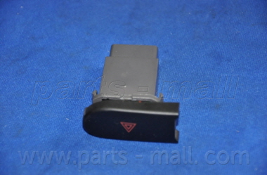 Кнопка аварийного сигнала - PARTS-MALL CYC152
