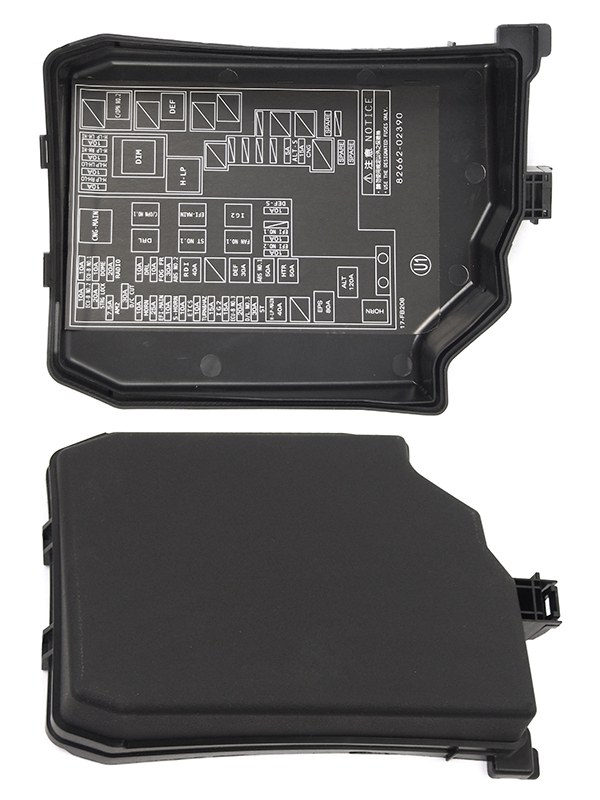 Крышка блока предохранителей toyota corolla 13- USA - SAT ST8266202660