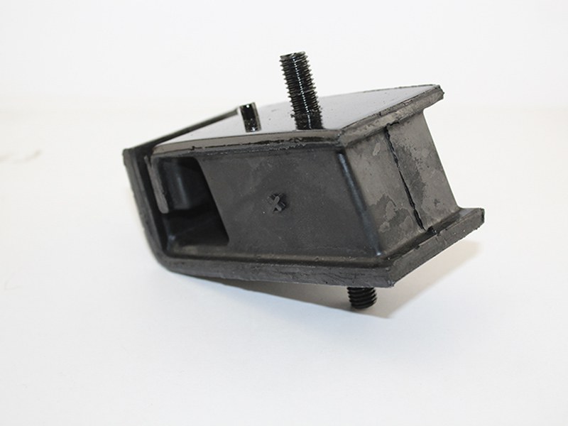 Подушка двигателя передняя nissan atlas/condor 82-07 lh=rh - SAT ST112206T000