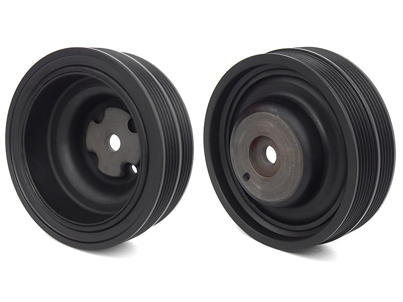 Шкив коленвала mitsubishi lancer/mirage 95-03/dingo 98-02/carisma 95-03/lancer cedia 00-03 двиг. 4G1 - SAT STMD331249