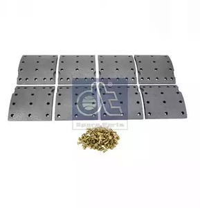 Комплект колодки тормозной накладки | зад | - DT Spare Parts 2.94054