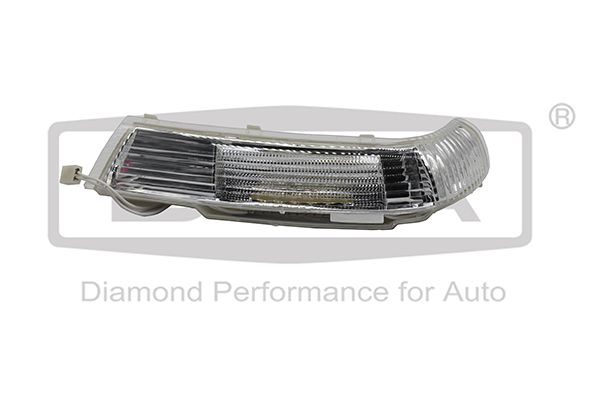 Фонарь | прав | - DIAMOND 89490705002