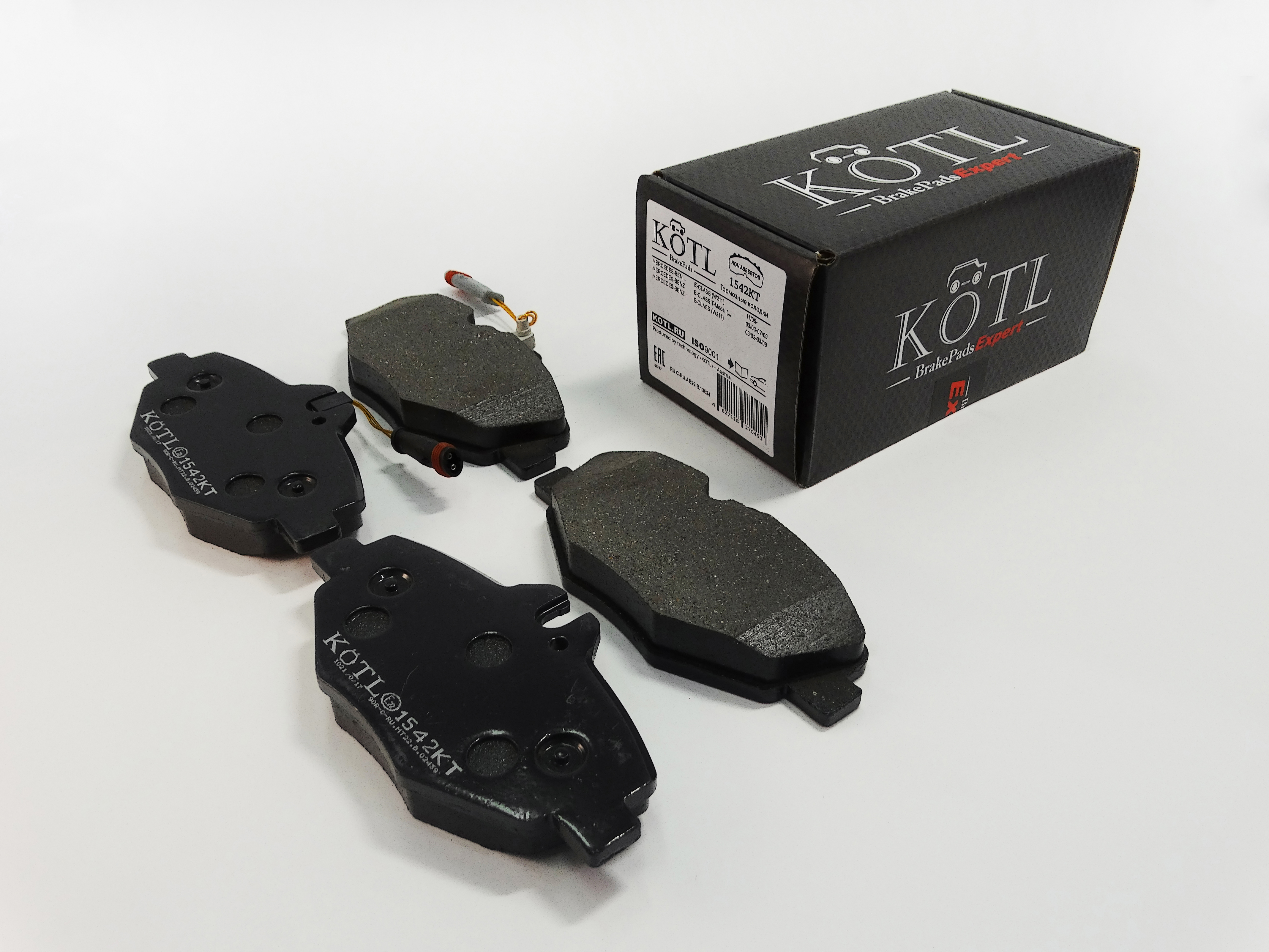 Колодки тормозные передние mercedes E-Class iii, OEM a0044208720 | перед | - KoTL 1542KT