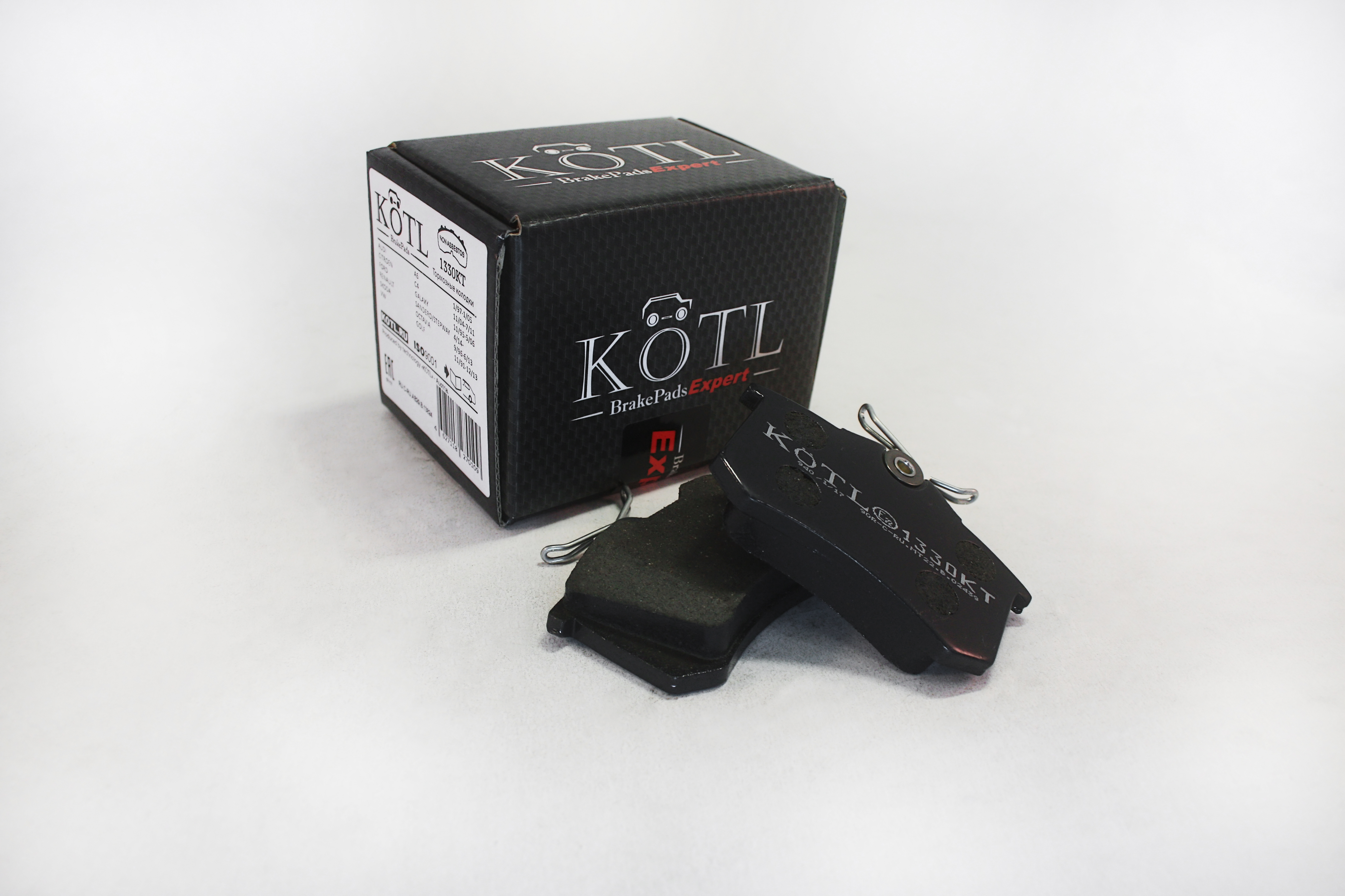 Колодки тормозные задние c притирочным слоем premium audi, VW, skoda, renault, ford, peugeot | зад | - KoTL 1330KT