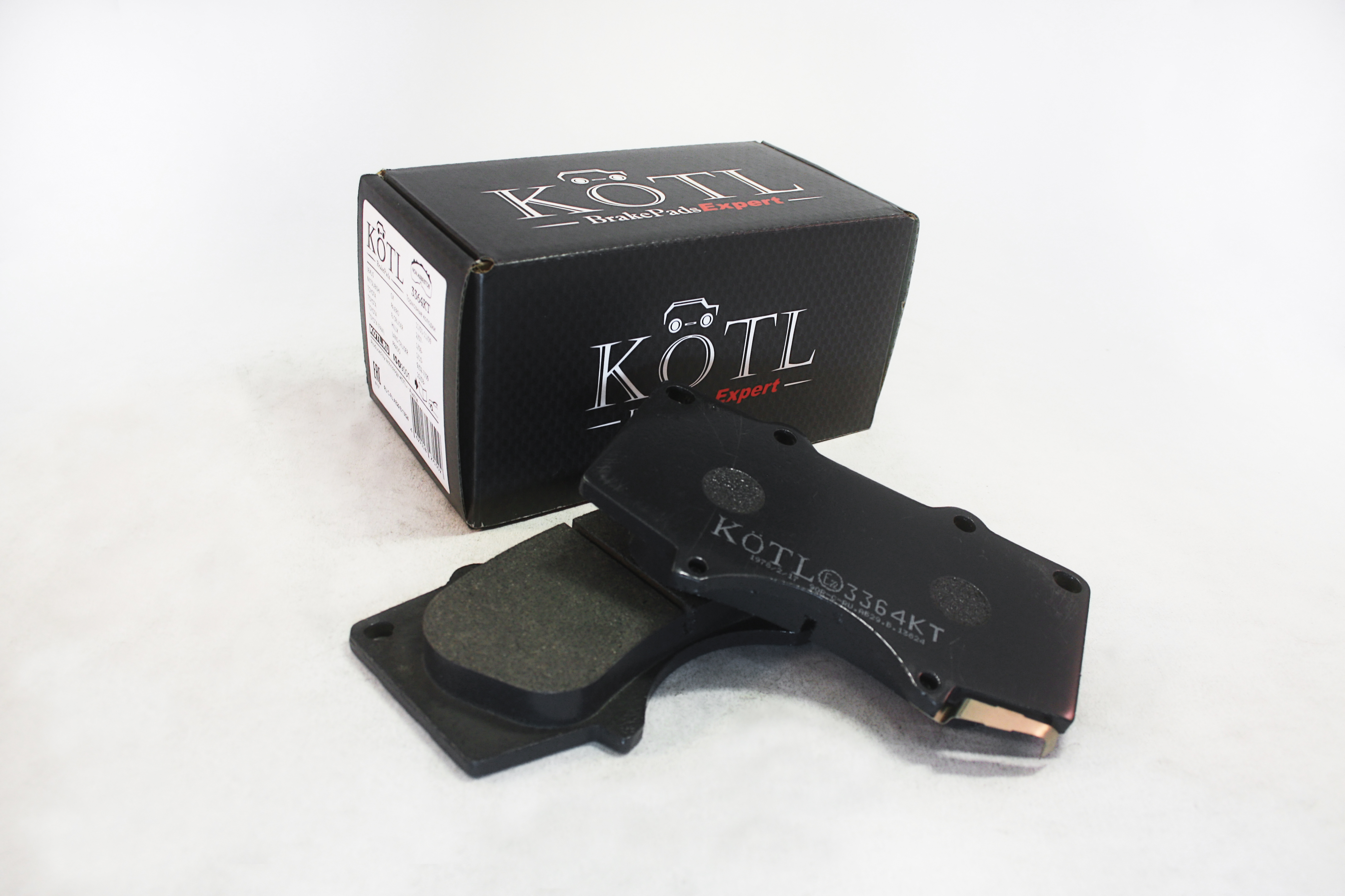 Колодки тормозные передние toyota LC 150,Tundra, Prado, mitsubishi Pajero OEM 04465-35290 | перед | - KoTL 3364KT