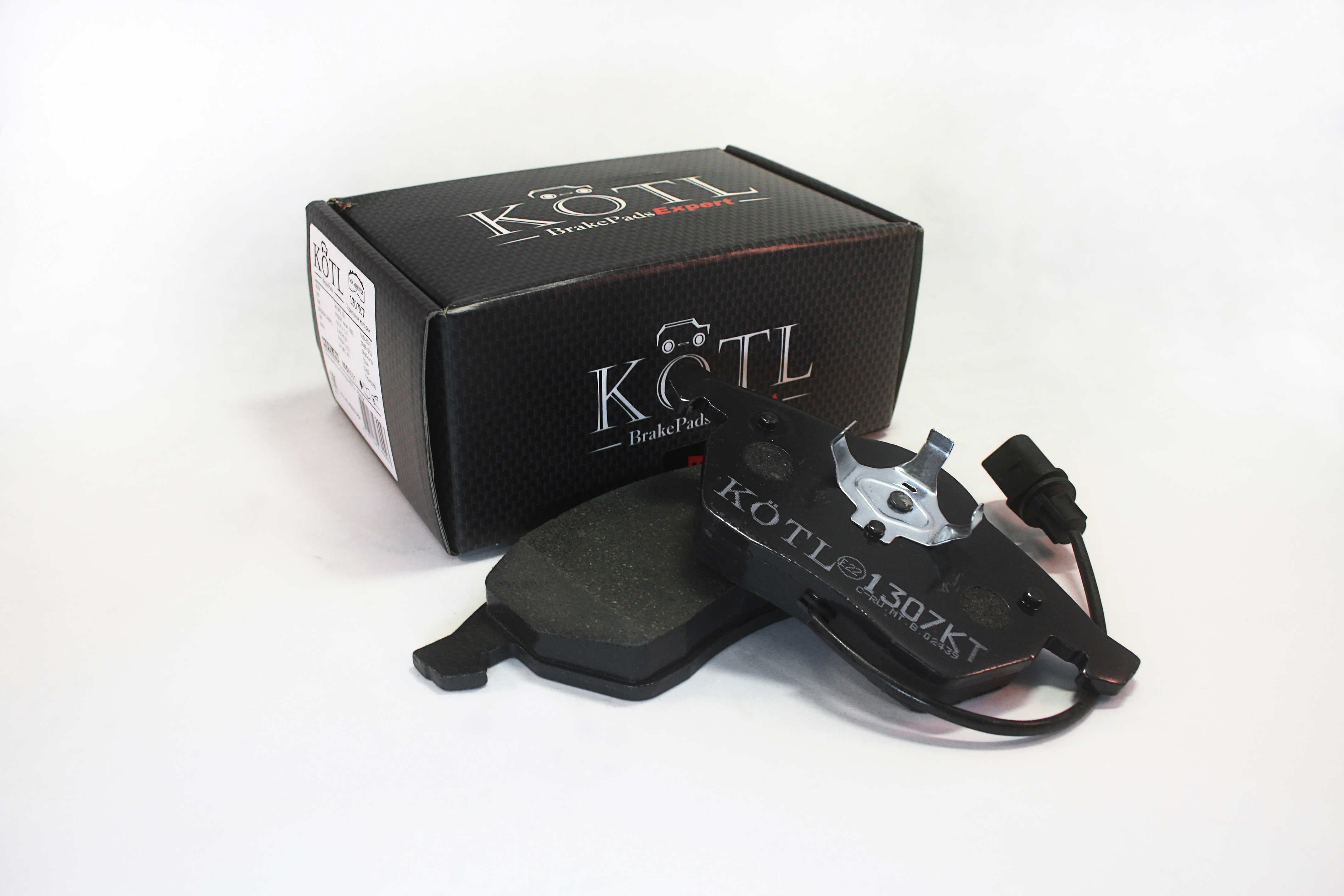 Колодки тормозные передние audi A4 I, II, iii, A6 Avant I, II, iii, OEM jzw698151n с дат | перед | - KoTL 1307KT