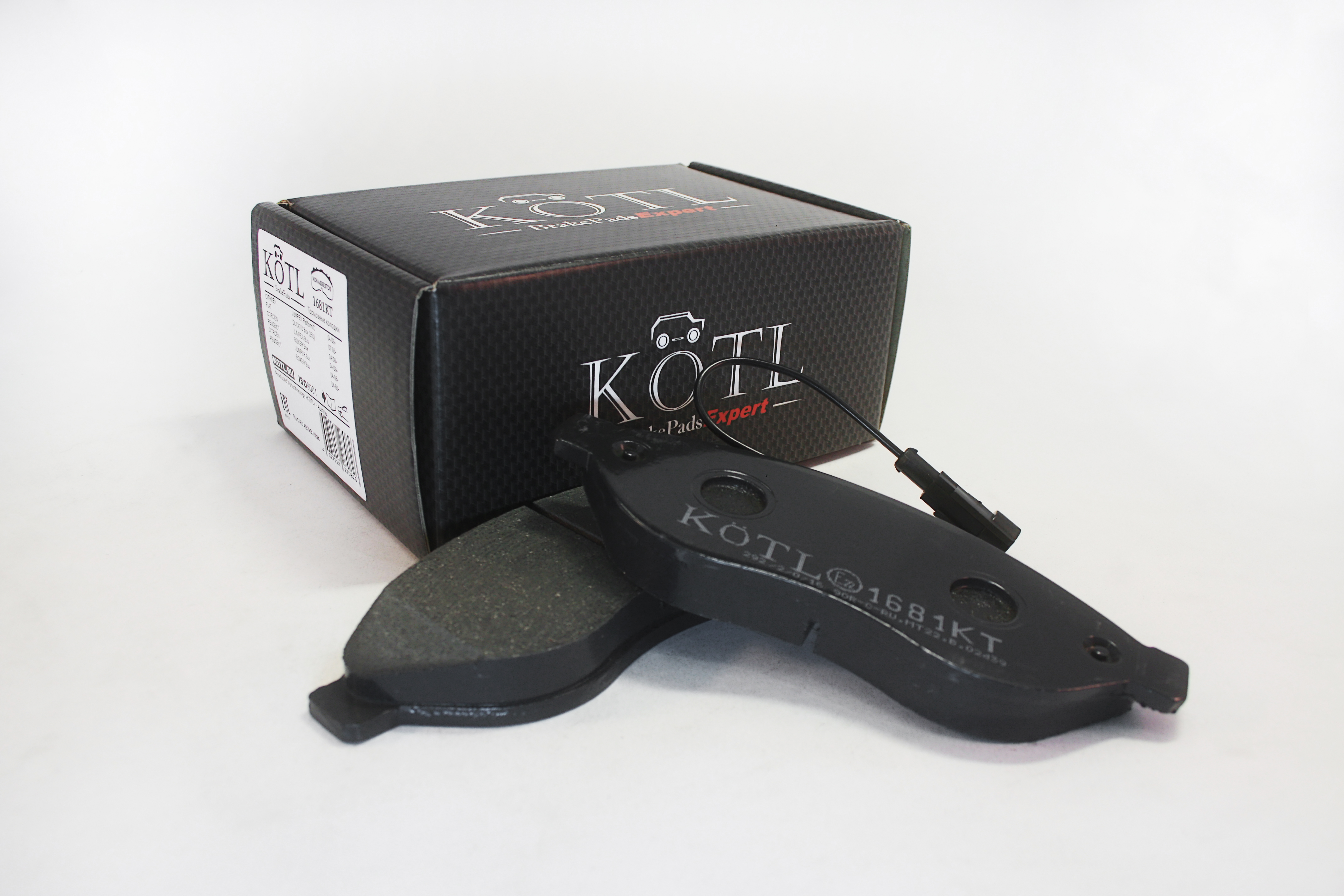 Колодки тормозные передние citroen Jumper/Boxer/Ducato III OEM 425356 R15 с датчиком | перед | - KoTL 1681KT