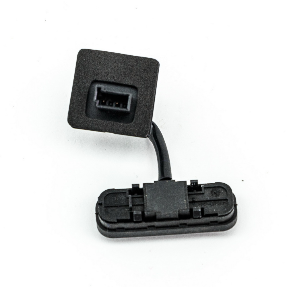 Кнопка открывания двери багажника - DOMINANT GM0980200001
