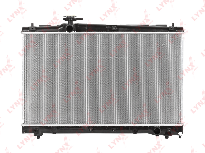 Радиатор охлаждения паяный - LYNXauto RB-2979