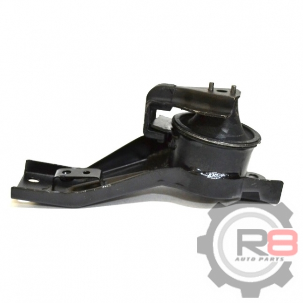 подушка двигателя левая [05.00 - 08.02] - R8 R8MR510312
