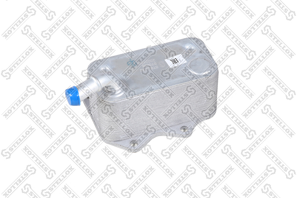 Радиатор масляный Audi a3/a4 2.0tfsi 03> - Stellox 10-73026-SX