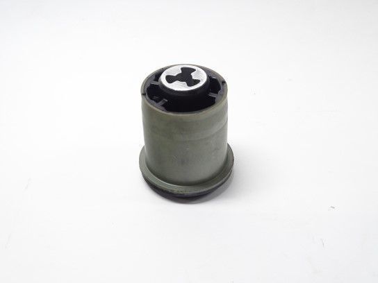 Сайлентблок задней балки lada Vesta, XRay аналог OEM 8450006776  Germany - Manover MR9017370