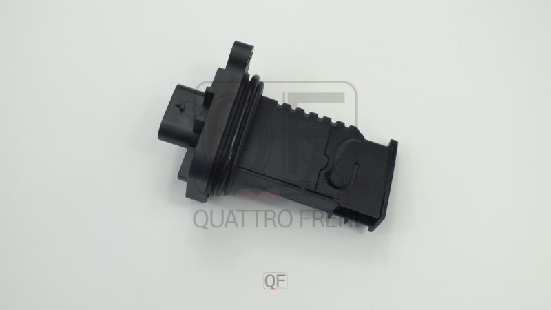 Датчик массового расхода воздуха - Quattro Freni QF86A00157