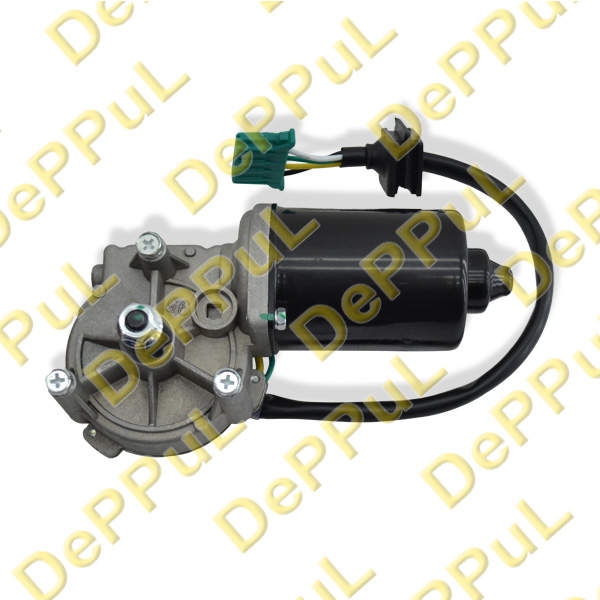 Моторчик трапеции стеклоочистителя mercedes w202 - DePPuL DEMT302