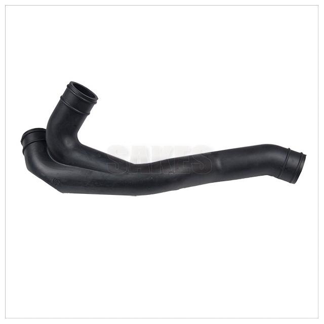 Патрубок вентиляции (1.8T) SKODA Octavia (A4 1U-) 2000-2011, Golf IV/Bora 1997-2005, New Beetle 199 - SAKES 2600111301