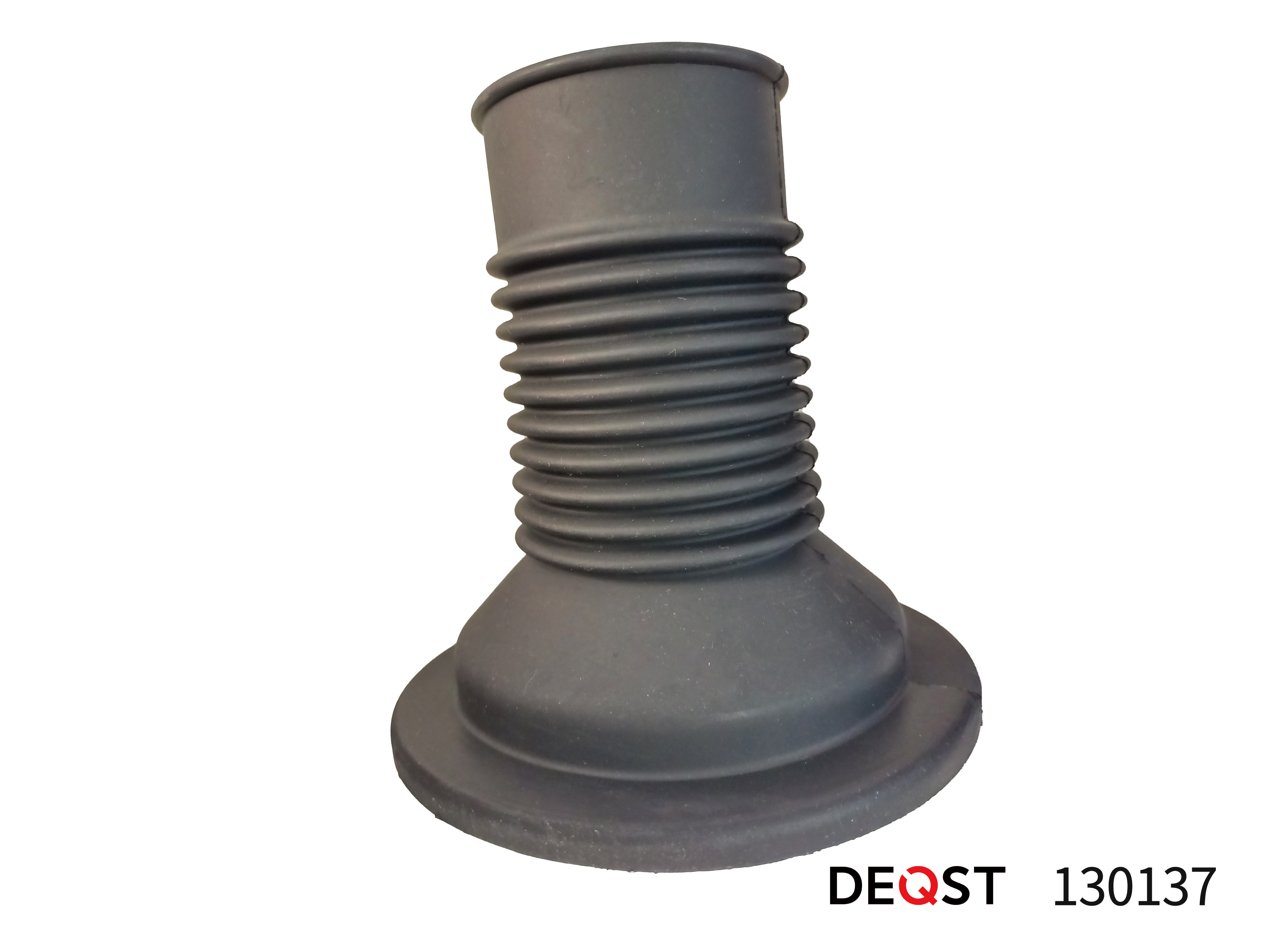 Пыльник передней стойки toyota hilux 05-12 - Deqst 130137