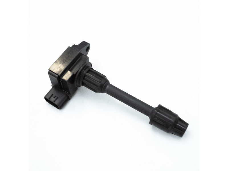 Катушка зажигания Nissan Maxima (03-) 2.0i/3.0i передняя () - SURAI SRS 70717