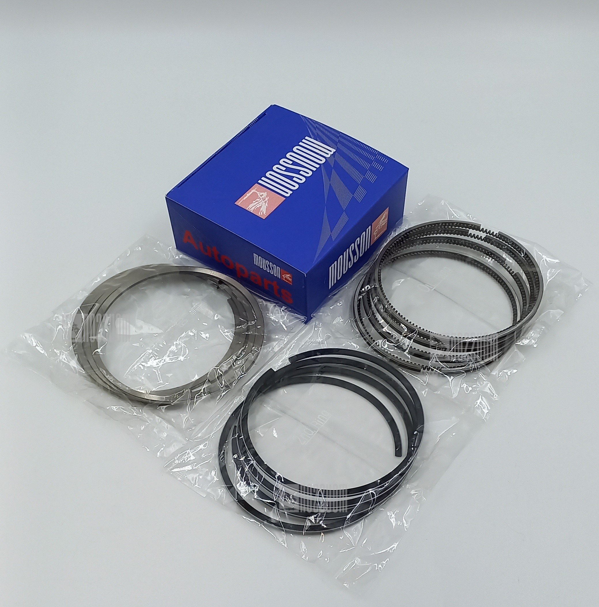 Кольца комплект Nissan 2,7l td27t (96*2,5*2,0*4,0) на 1 цилиндр - Mousson SRSTD27TSTD