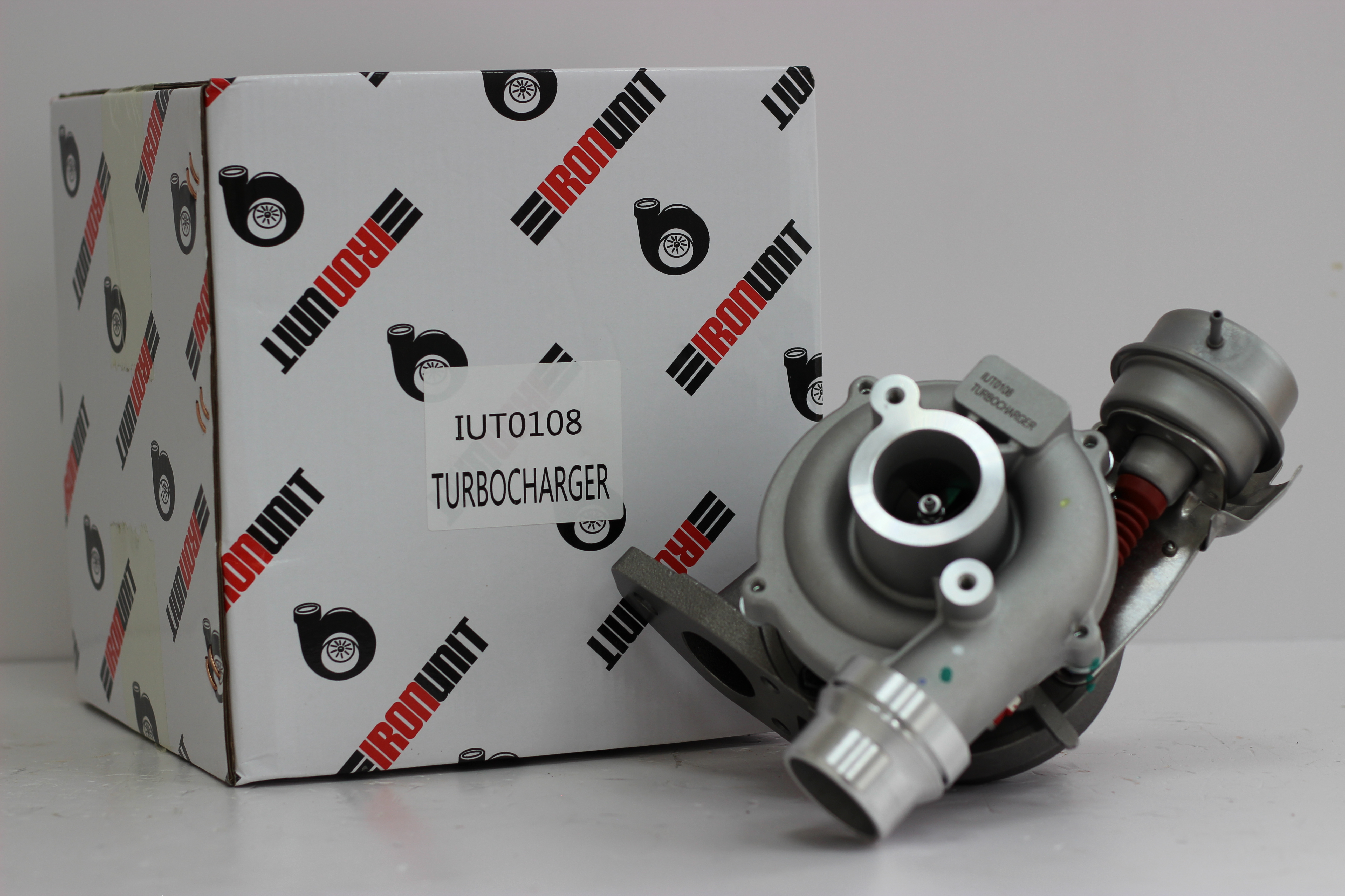 Турбокомпрессор - IRONUNIT IUT0108