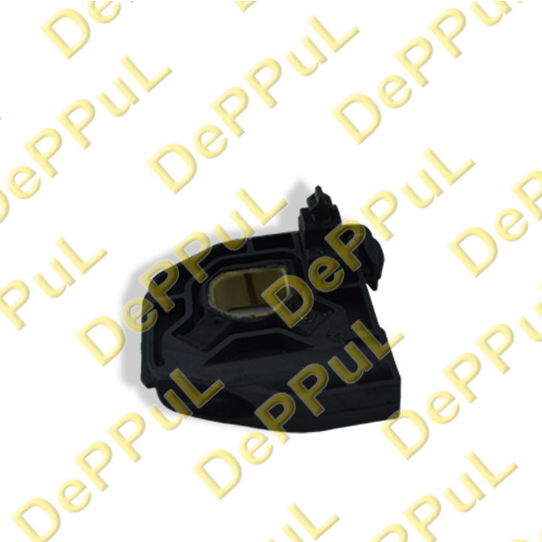 Кронштейн радиатора правый BMW 1f20/f21 (11-19), 2f22/f23 (13-20), 4f32/f82 (12-20) - DePPuL DEKRK136