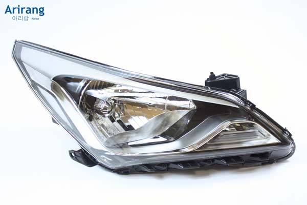 Фара передняя правая c отражателем без корр Hyundai Solaris 14-17 - Arirang ARG231083R