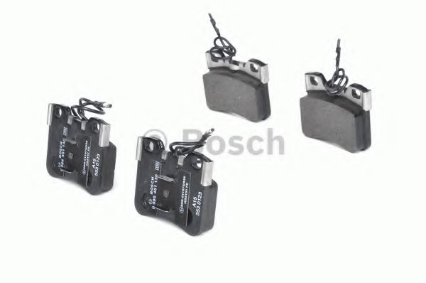 Колодки тормозные дисковые | перед | - Bosch 0 986 461 130