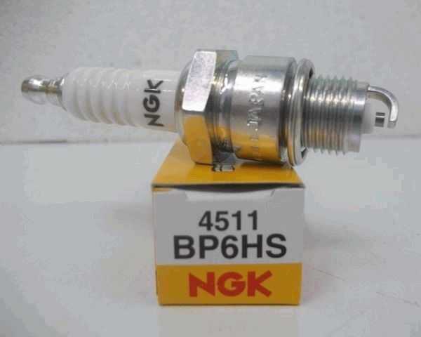 Свеча зажигания 4511 - NGK BP6HS