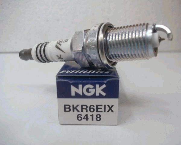 Свеча зажигания 6418 - NGK BKR6EIX