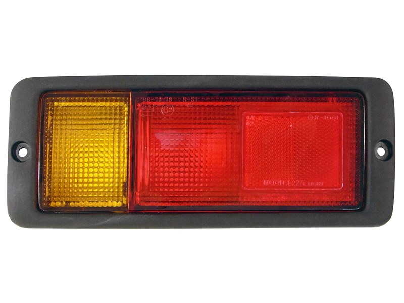 Фонарь в задний бампер mitsubishi pajero/montero/rvr 91-99 - SAT ST-214-1946L