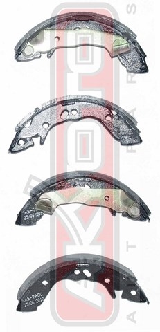 Колодки тормозные барабанные задние - Akyoto AKS-11162