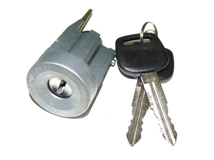 Личинка замка зажигания - SAT ST-TY26-410L-0